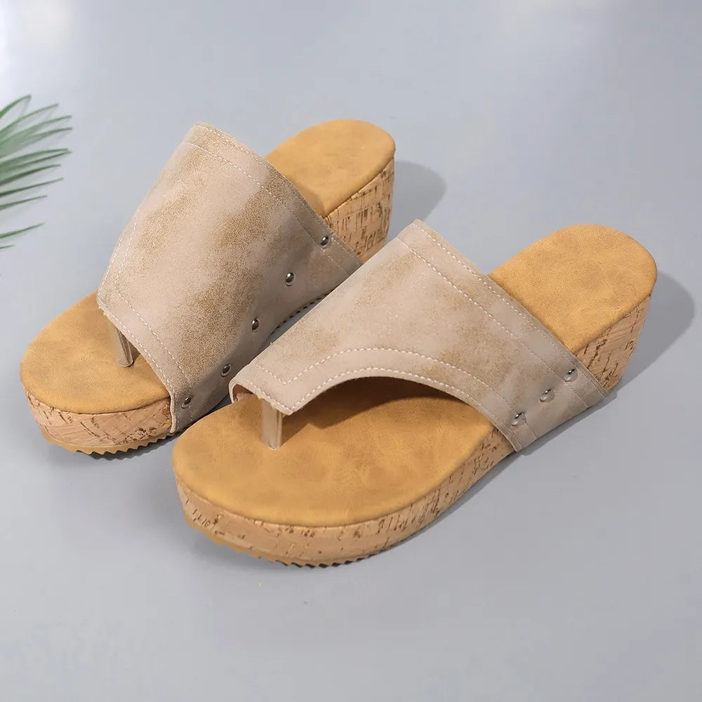 Feel-Good Wedge Sandals – Boho Chic Cork Platform with Toe Loop | Lightweight, Comfy & Stylish Summer Must-Have