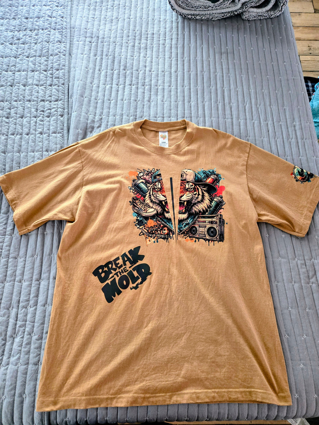 Oversized Graphic Tee - Break The Mold