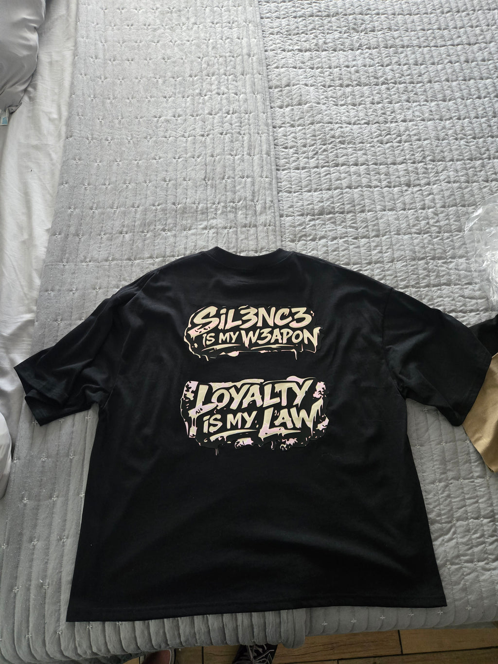 Sil3nc3 & Loyalty Oversized Tee – CZDE
